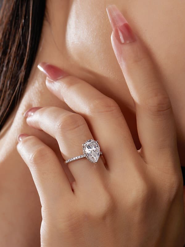 925 Sterling Silver White CZ Dainty Solitaire Ring
